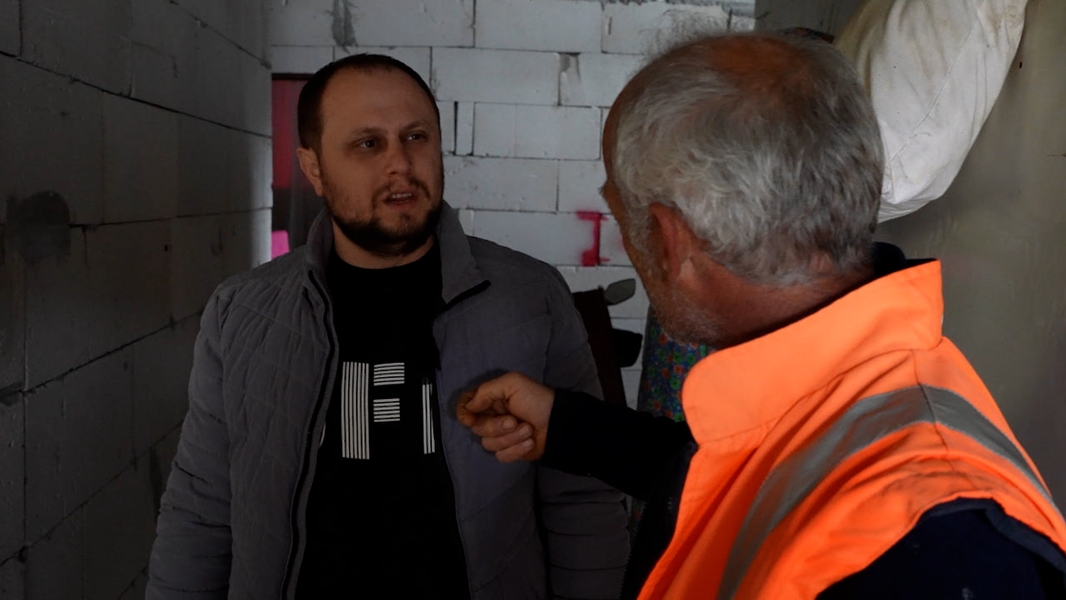 CÜNEYT UZUN MUHTAR ADAYLIĞINI KOYDU